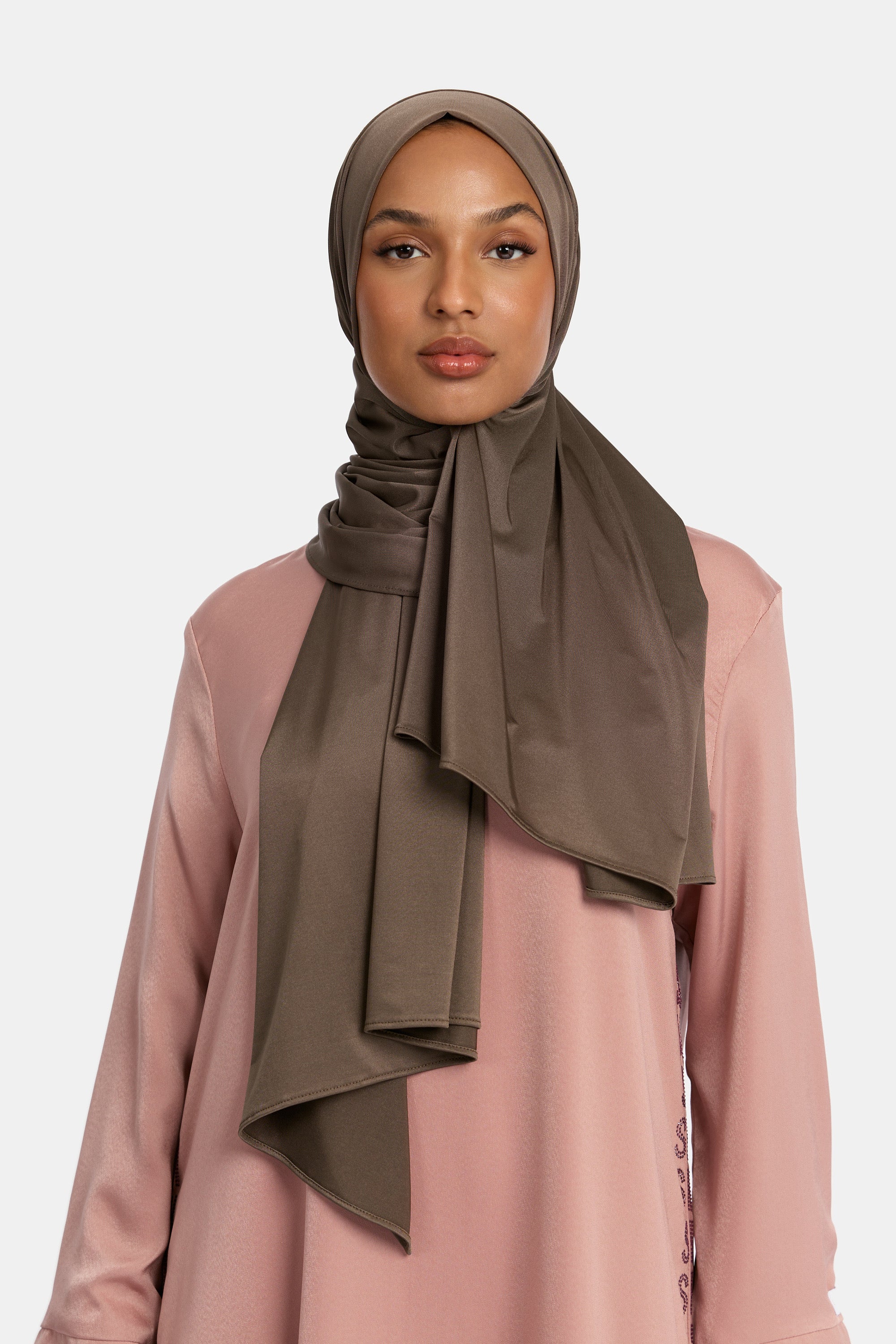 Dark Taupe x Satin