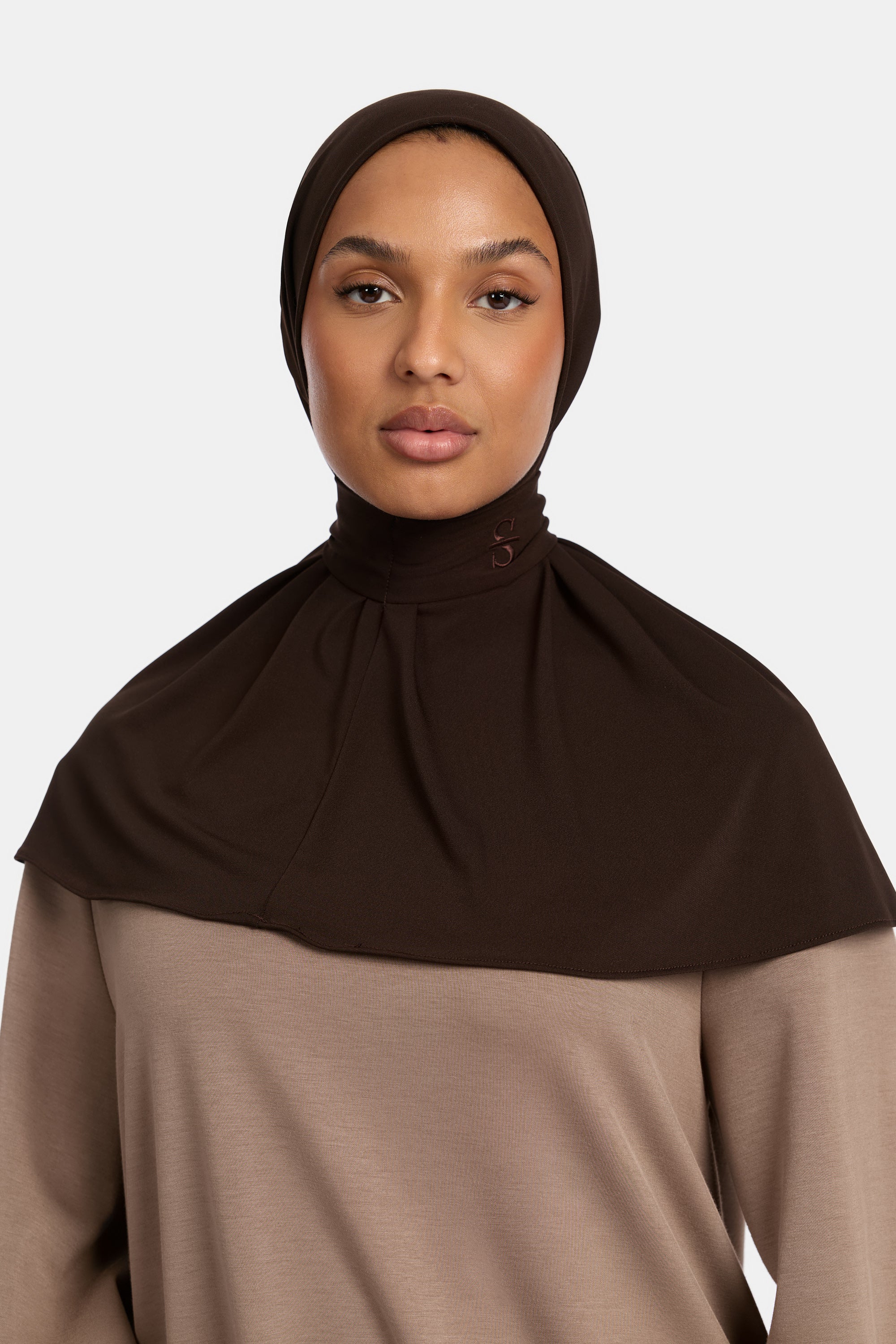 DARK COFFEE X BUTTON SCARF