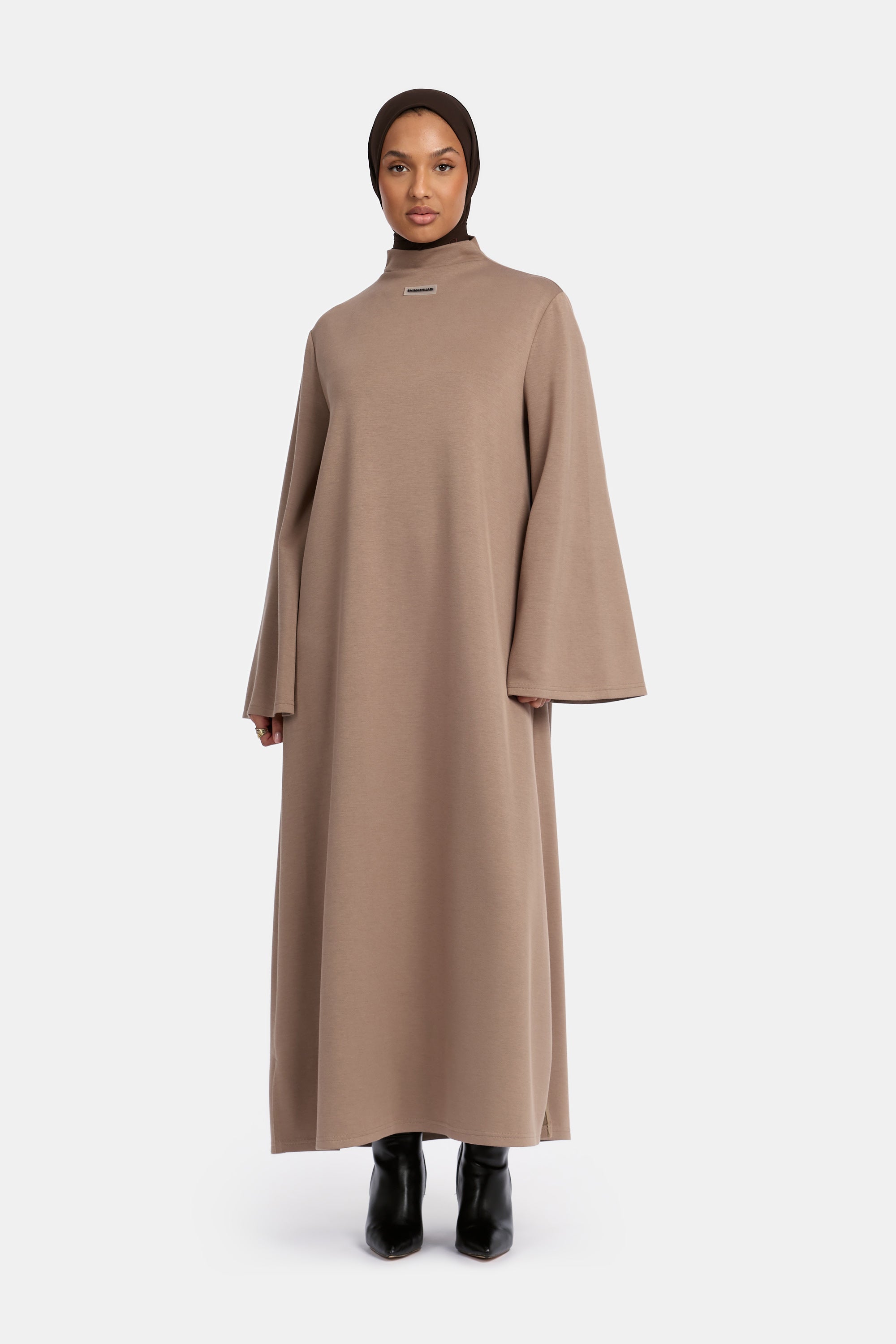 DARK BEIGE X EASY DRESS