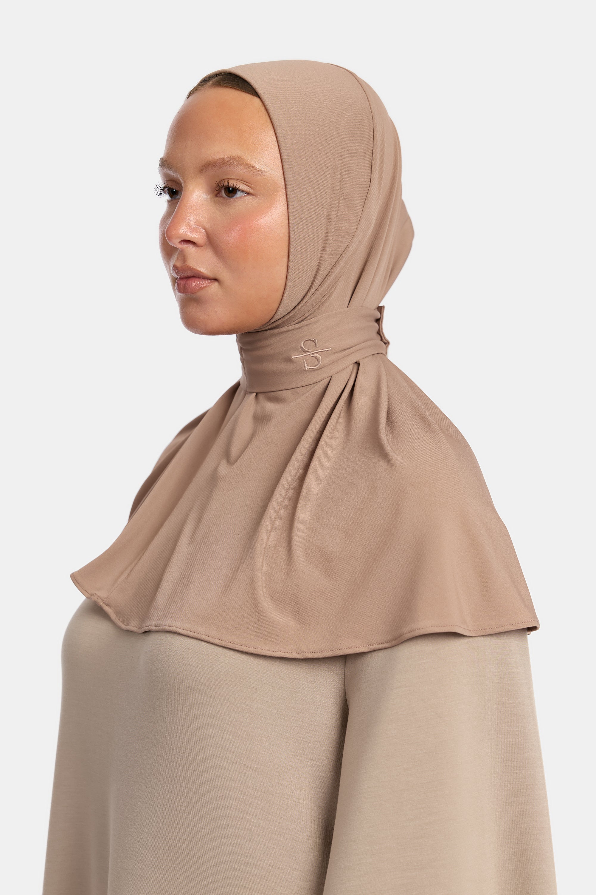 TAUPE X BUTTON SCARF