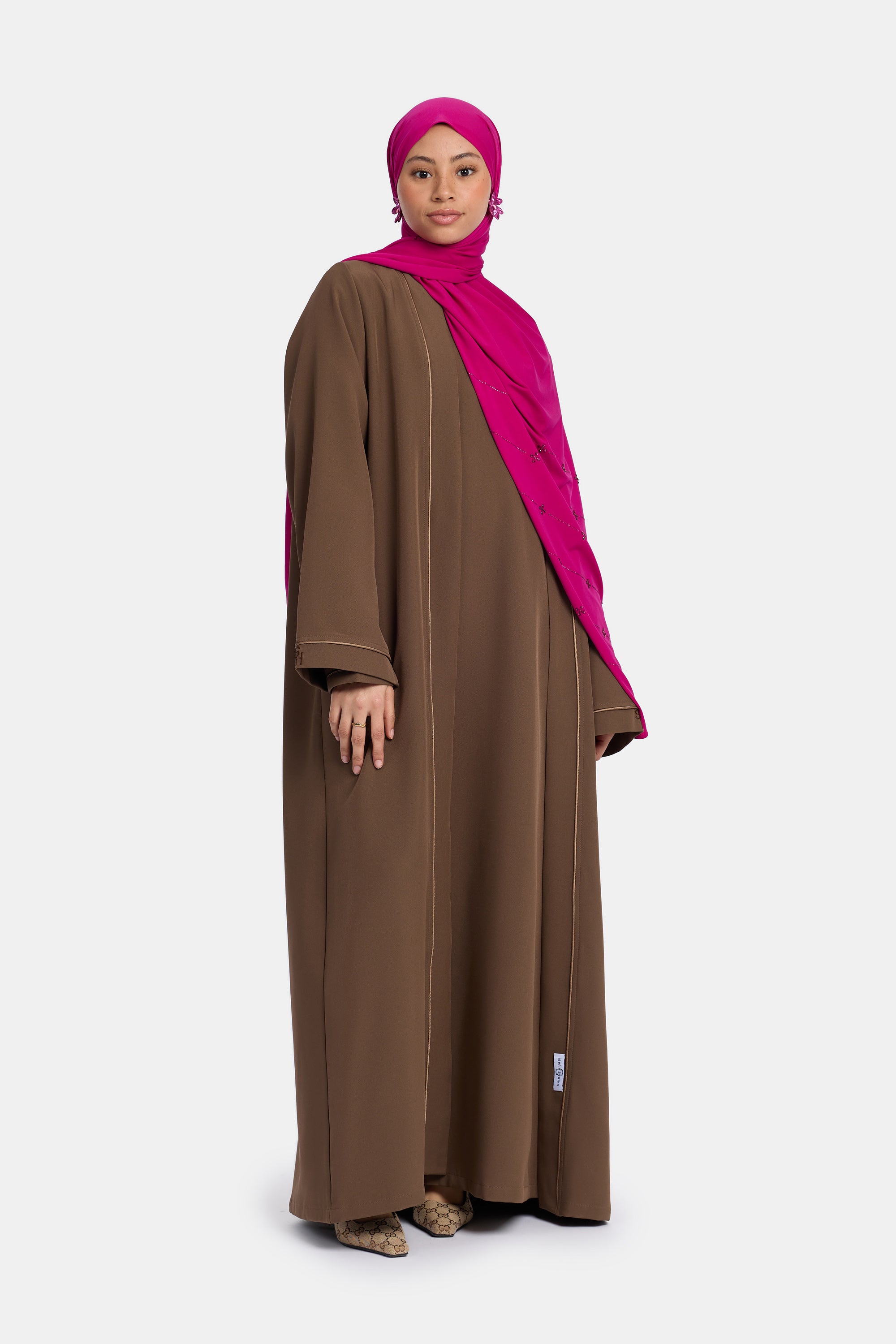 Hazelnut Brown x Abaya