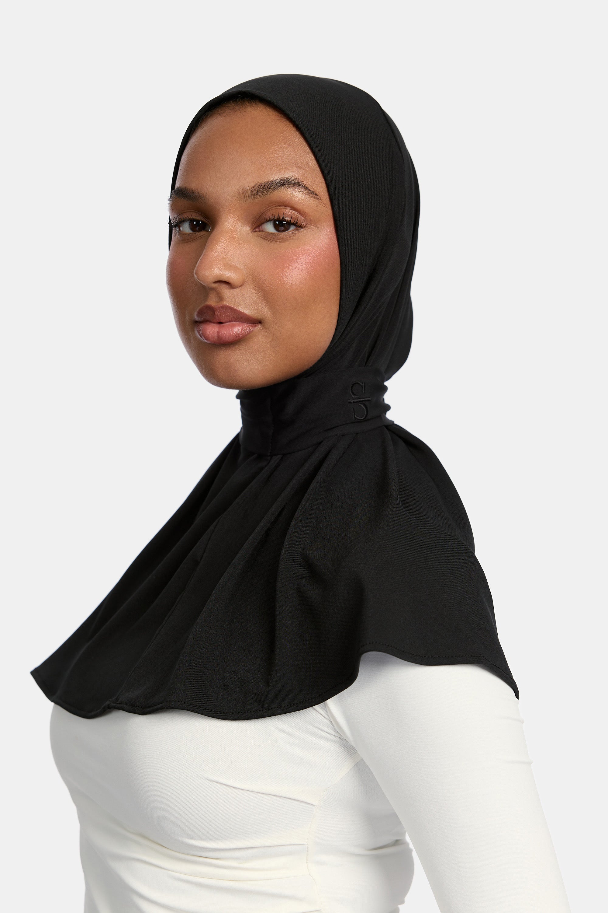 BUTTON SCARF X BLACK