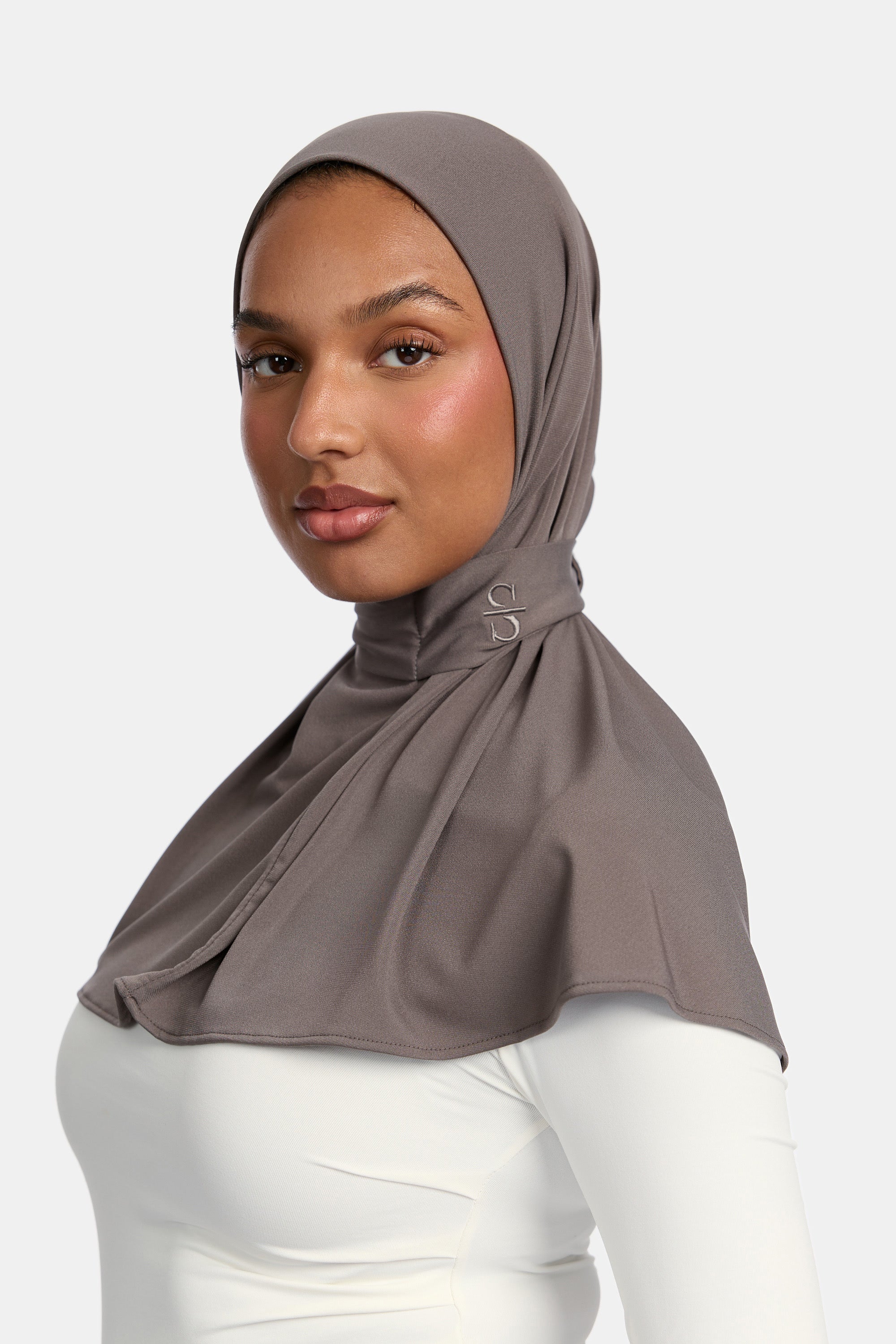 BUTTON SCARF X TAUPE GREY