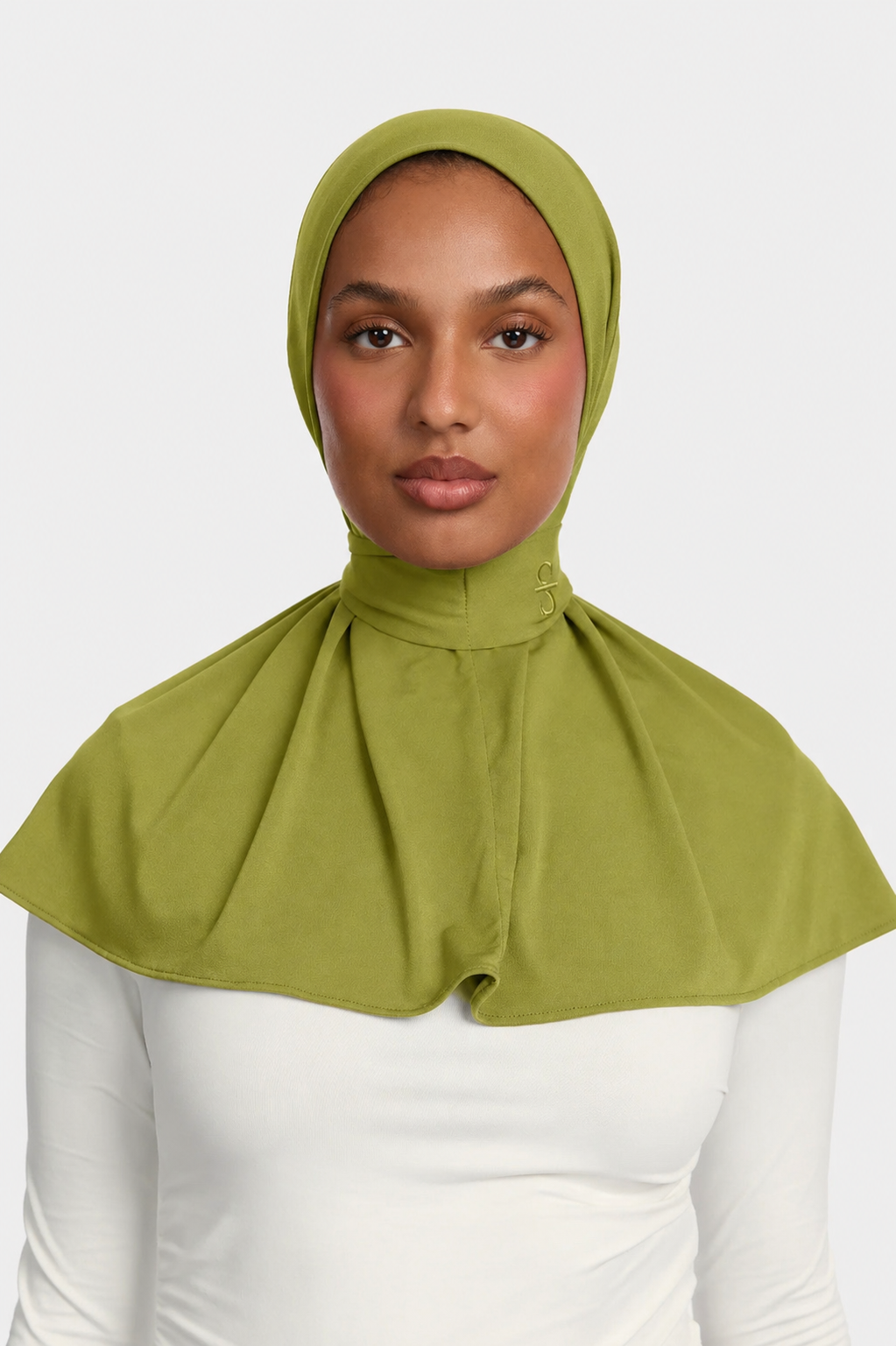 Olive X BUTTON SCARF