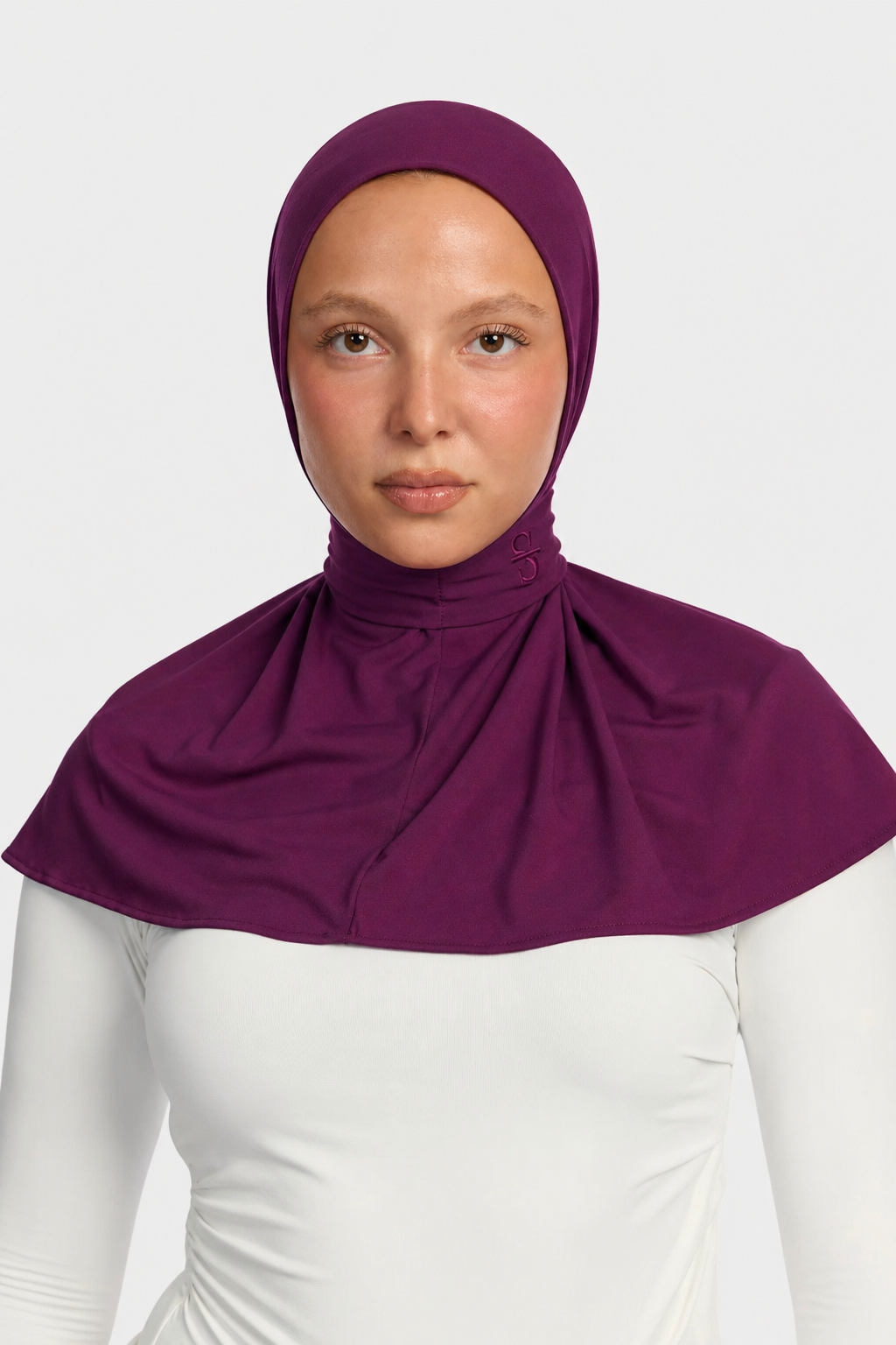 Plum X BUTTON SCARF